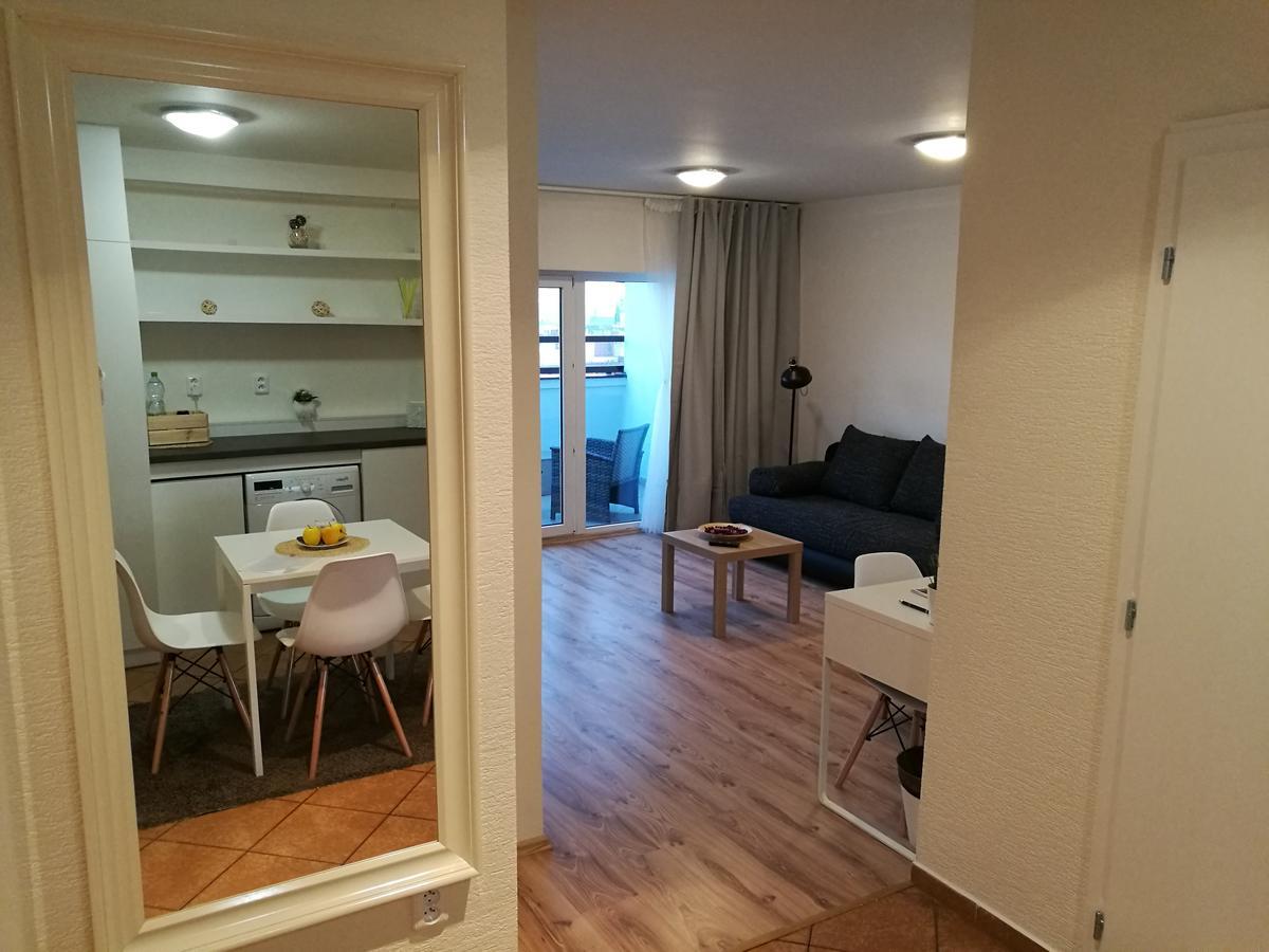 Haas Apartments Stojanova With Parking ブルノ エクステリア 写真